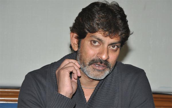 jagapathi babu,temper,r narayana murthy,posani krishna murali,puri jagannadh  ‘టెంపర్‌’పై జగపతిబాబు కామెంట్స్!